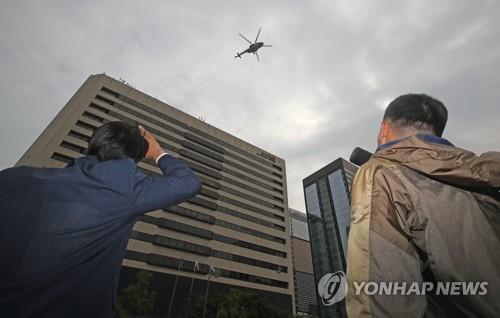 韩国国会，直升机下的视觉盛宴与权力博弈