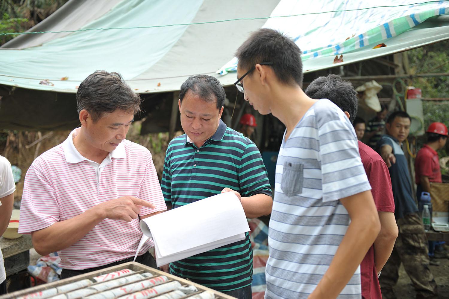 湖南平江县发现千吨金矿，开启地方经济发展新篇章