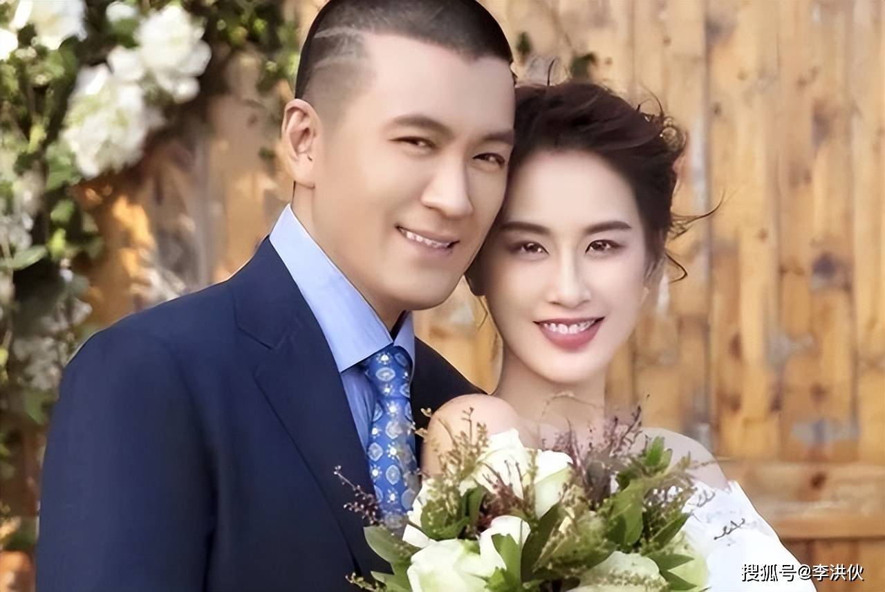 杨子与黄圣依共同选择离婚，人生抉择与前行之路