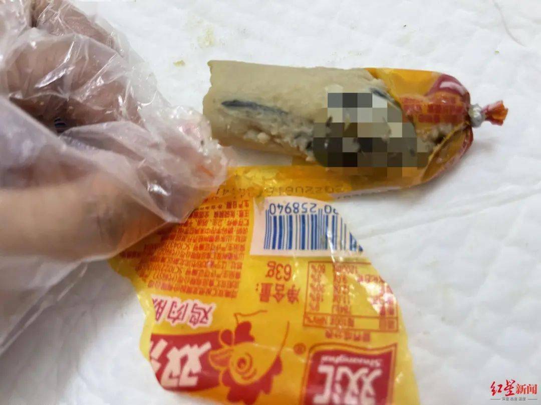 大希地回应烤肠异物事件，食品安全问题不容忽视